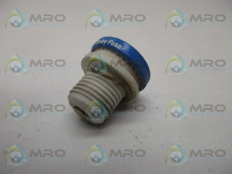 BUSSMANN TYPE S 15 AMP TIME DELAY SCREW BASE  UNMP