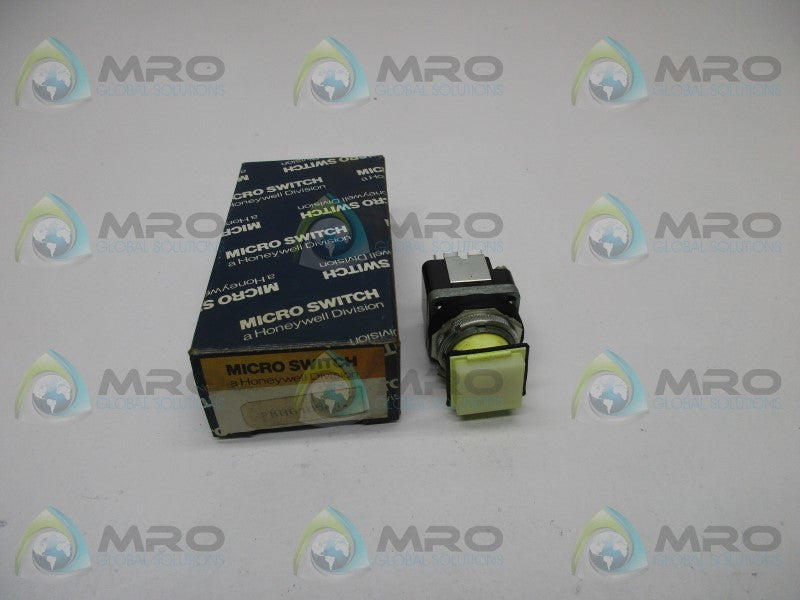 MICRO SWITCH PMHG105A1 PUSHBUTTON SWITCH  NSMP
