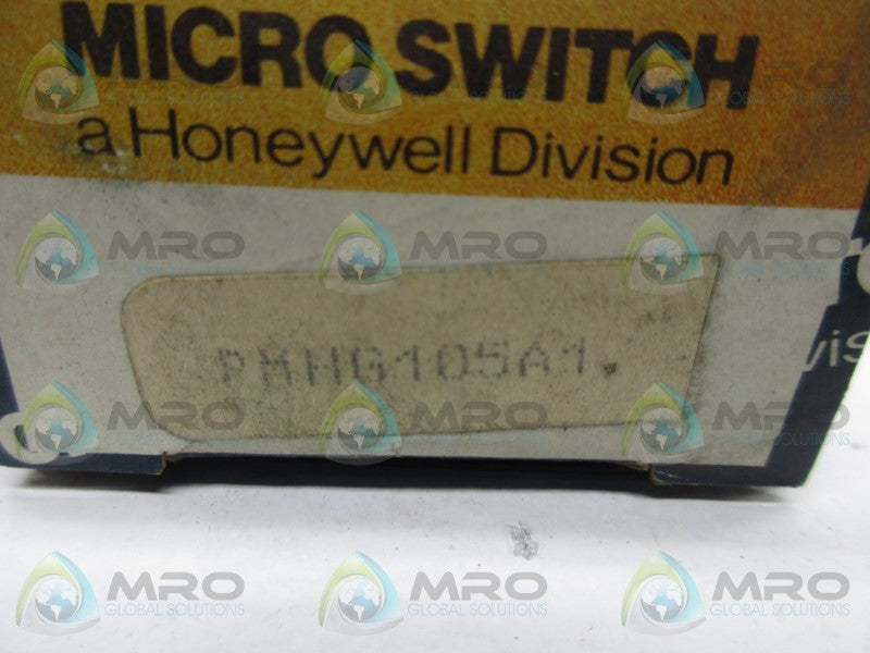 MICRO SWITCH PMHG105A1 PUSHBUTTON SWITCH  NSMP