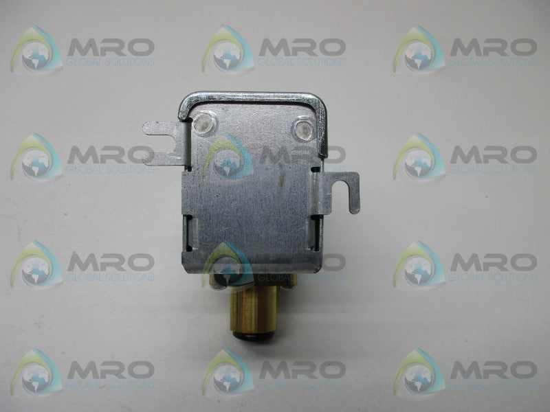 UNITED ELECTRIC 25B1F2A PRESSURE SWITCH  NSNP