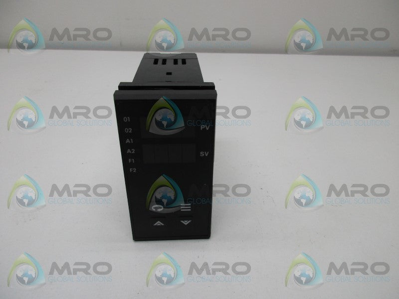 ATHENA 18CTTTB0B000-EO TEMPERATURE CONTROLLER  UNMP