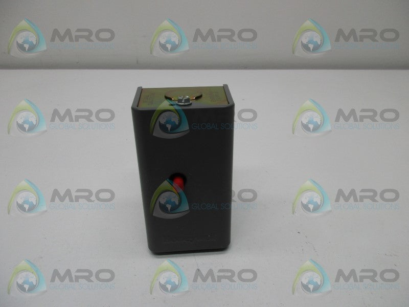 HONEYWELL L4029E1045 LIMIT CONTROL  NSNP