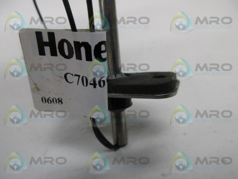 HONEYWELL C7046C1000/U DISCHARGE AIR TEMPERATURE SENSOR  NSNP