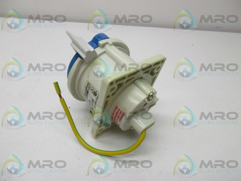 MENEKES ME430R9W WIRING DEVICE  NSMP