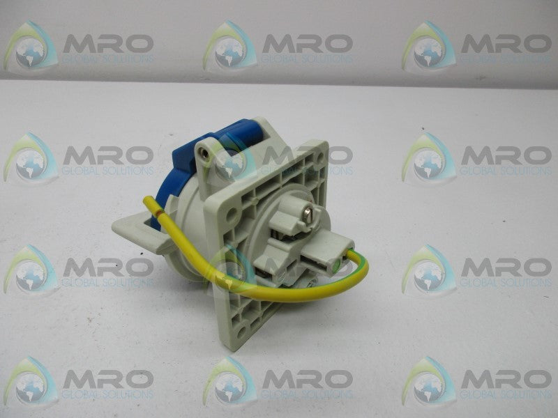MENNEKES ME420R9W WIRING DEVICE  NSMP
