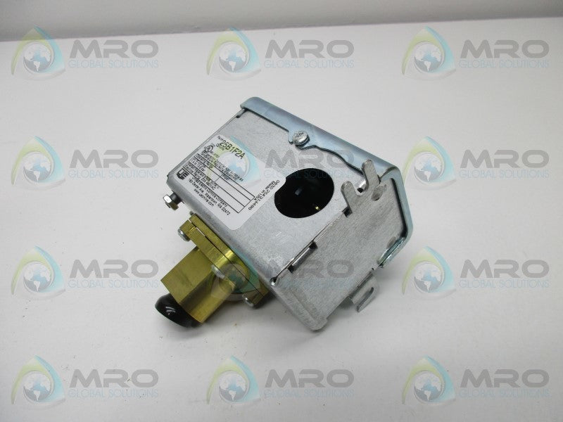 UNITED ELECTRIC 25B1F2A PRESSURE SWITCH  NSMP
