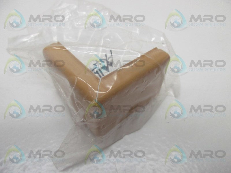 WIREMOLD 2018C EXTERNAL ELBOW COVER  NSMP