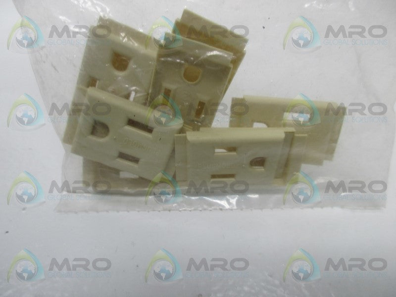 WIREMOLD 2027CAP RECEPTACLE CAP (PKG OF 10)  NSMP