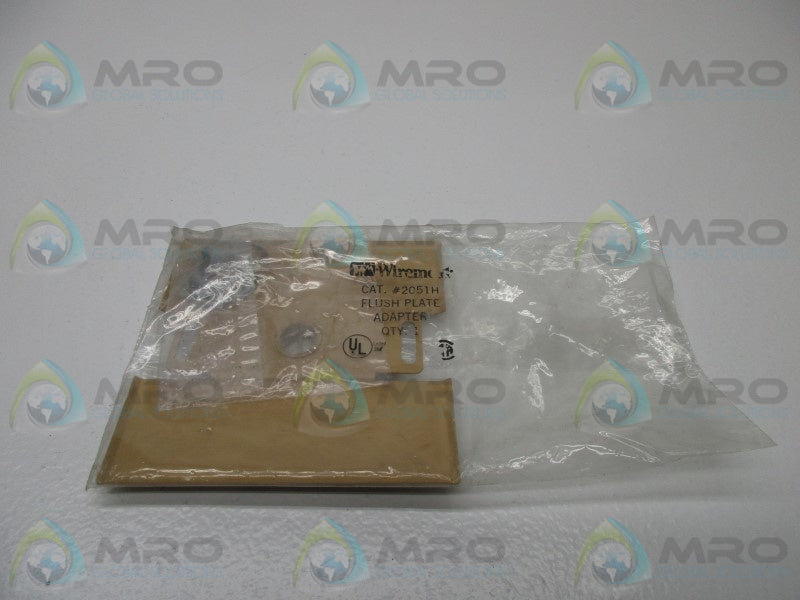 WIREMOLD 2051H FLUSH PLATE ADAPTER * NEW IN FACTORY BAG *