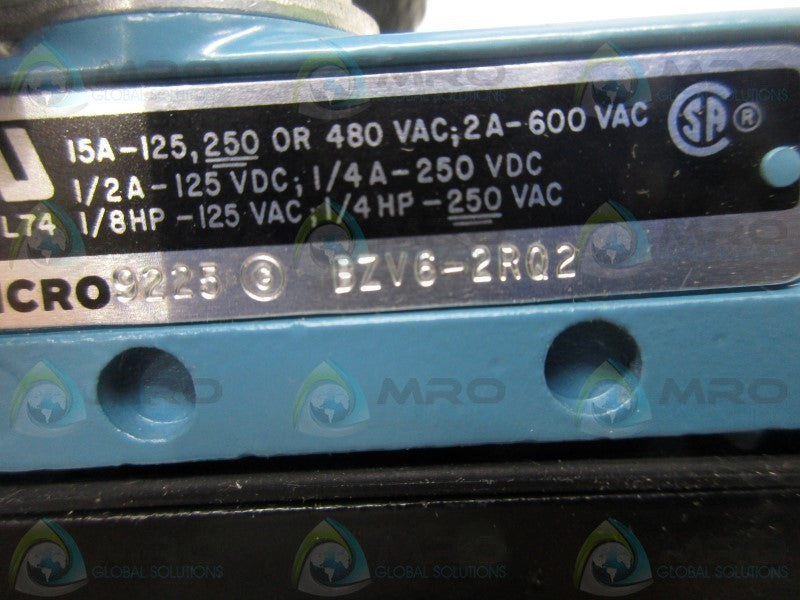 MICRO SWITCH BZV6-2RQ2 LIMIT SWITCH ROLLER TOP  NSNP
