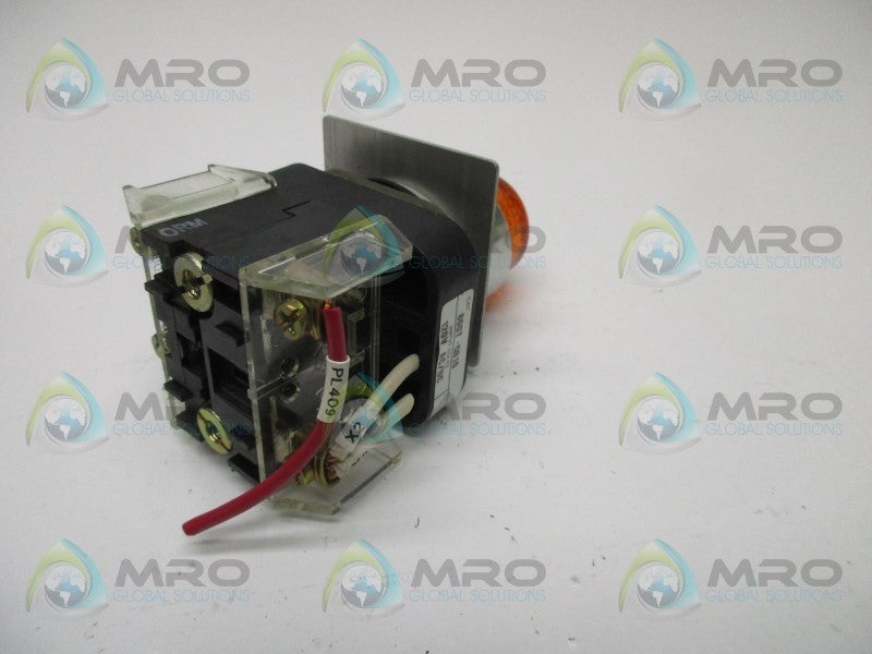 ALLEN BRADLEY 800T-QB10 AMBER PUSHBUTTON  UNMP