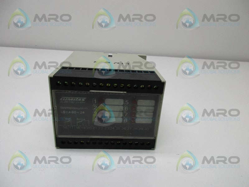 LUMITAS LS-A80-24 SAFETY RELAY 220VAC  UNMP