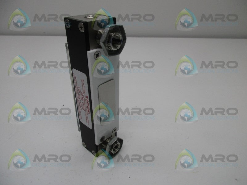 BROOKS INSTRUMENT 1350ECA4CFA1A FLOW METER  UNMP
