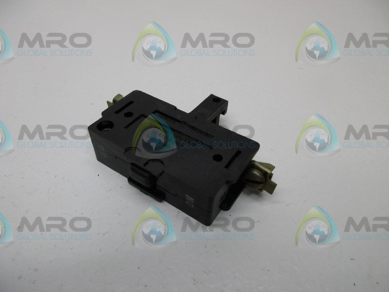 GENERAL ELECTRIC CR105X300 AUXILIARY CONTACT  UNMP