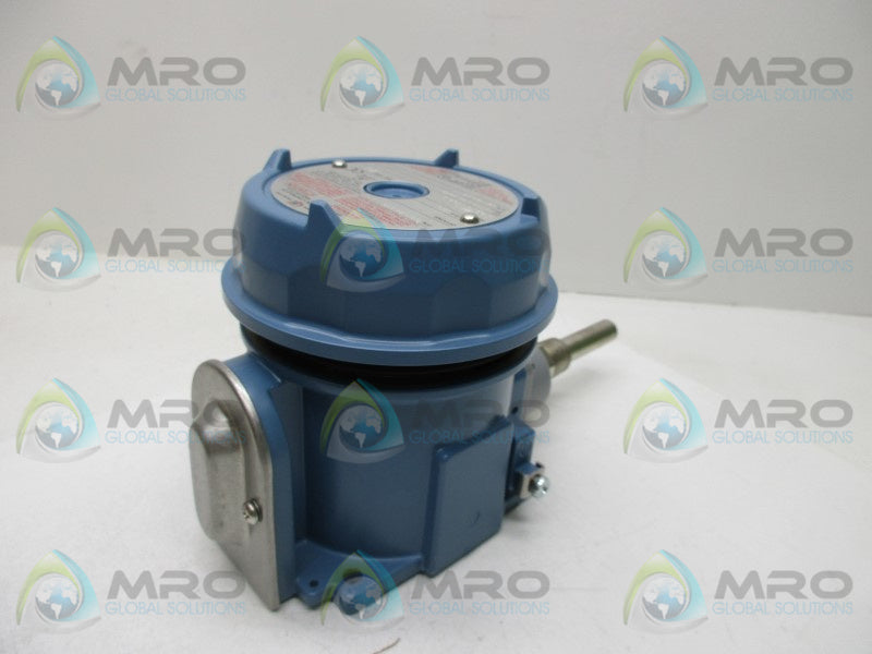 UNITED ELECTRIC B121-120 TEMPERATURE SWITCH  NSMP
