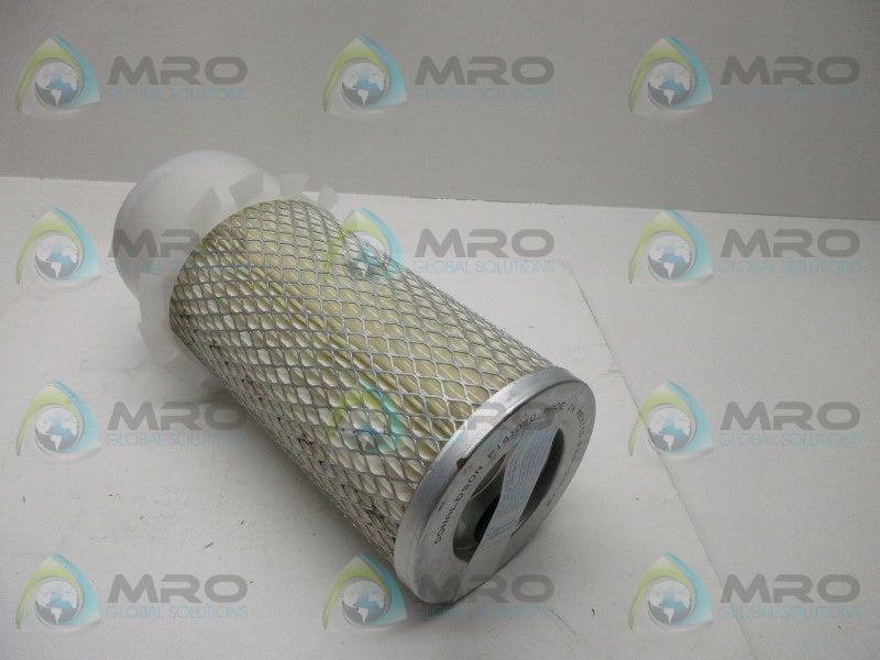 DONALDSON P181050 AIR FILTER * NEW IN BOX *