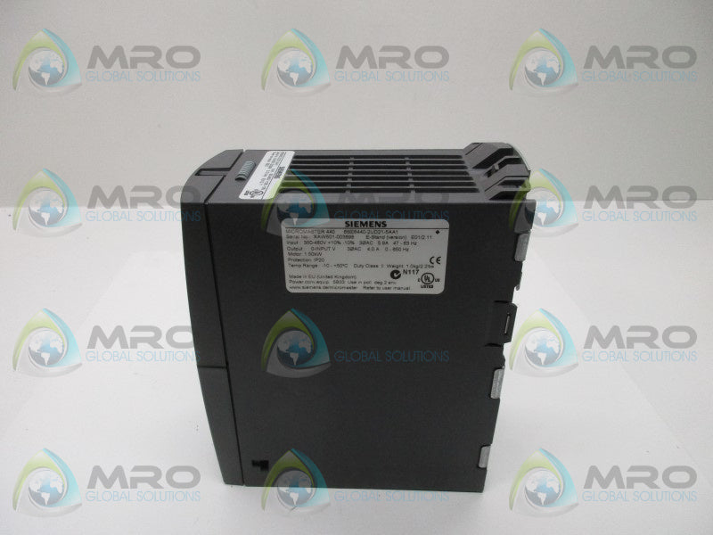 SIEMENS MICROMASTER 440 6SE6440-2UD21- 5AA1 INVERTER * NEW IN BOX *