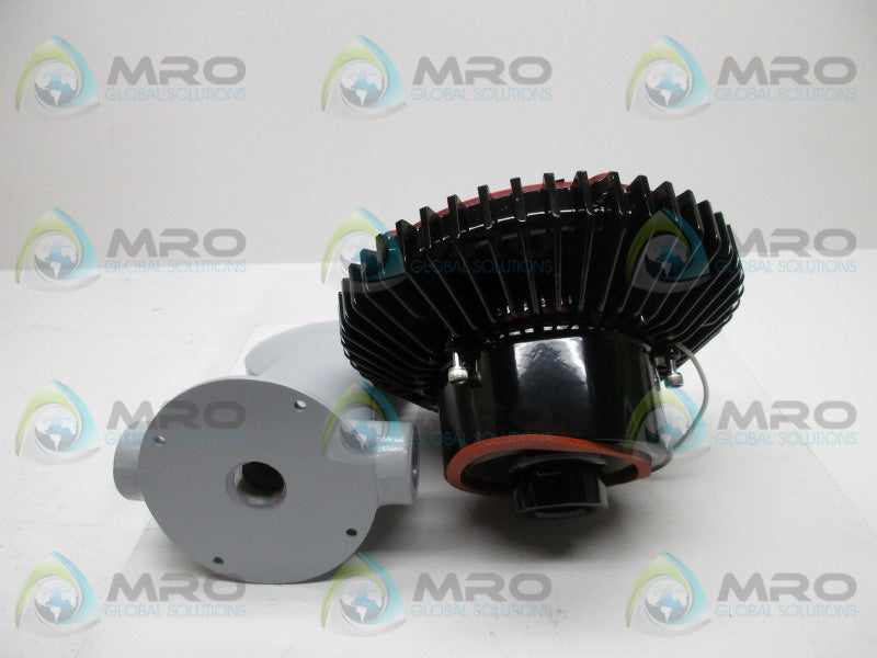 CROUSE HINDS V2LCHT2/UNV1 LUMINAIRE LED FIXTURE  NSMP