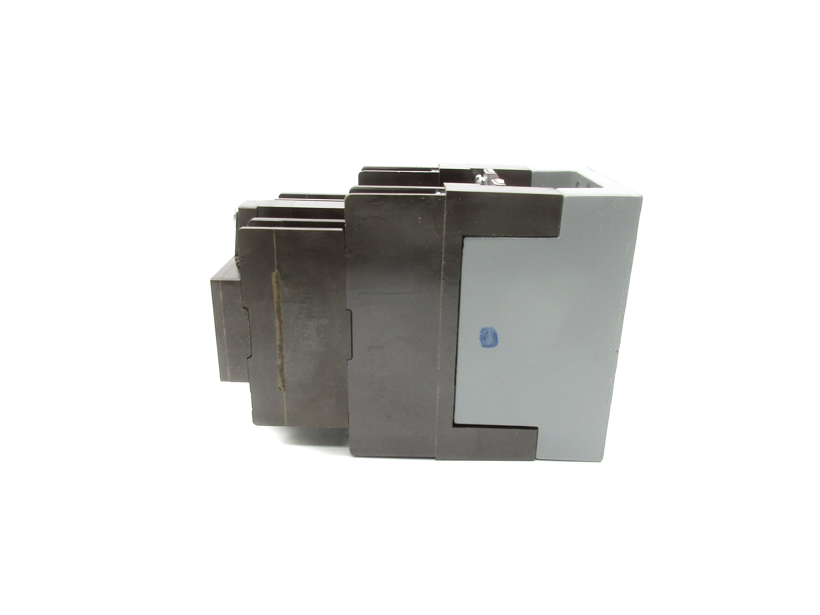 CUTLER HAMMER D26MB SER. A2 D26MD 10A 120/240VDC NSNP
