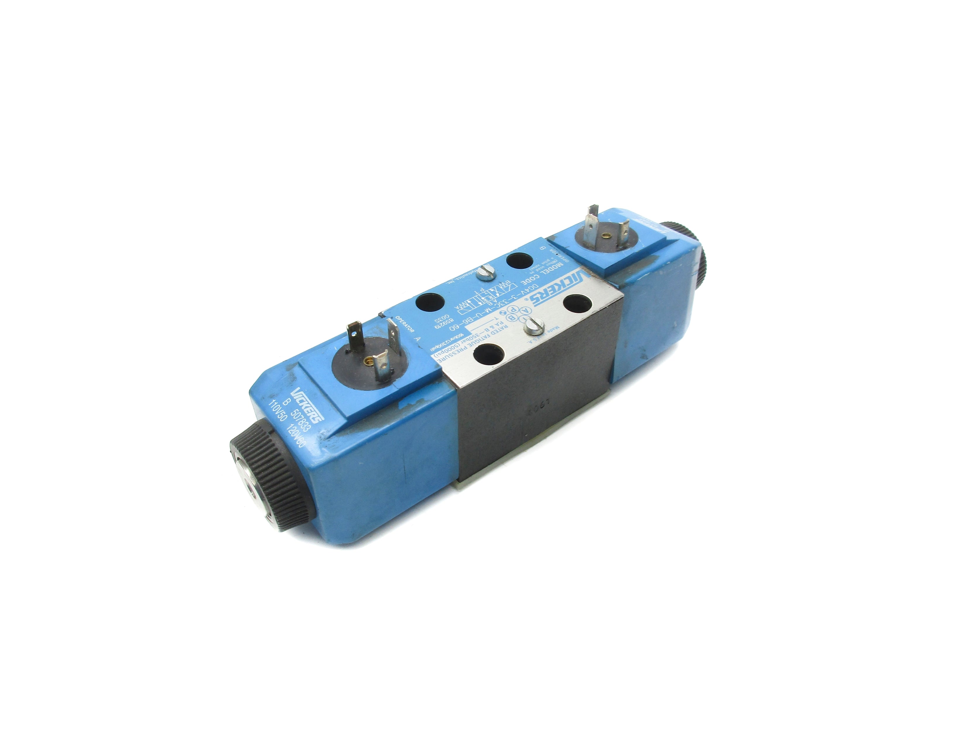 VICKERS DG4V333CMUB660 5000PSI 110/120V UNMP