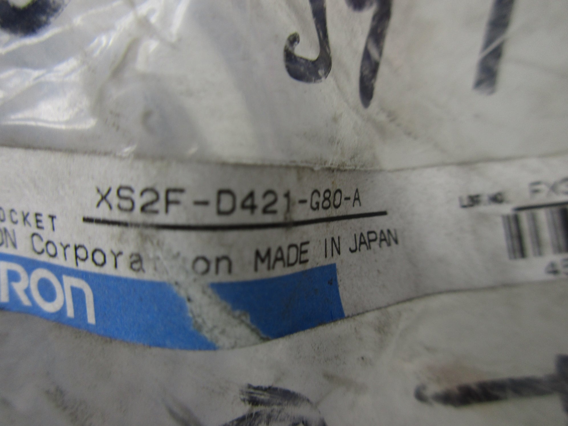 OMRON XS2F-D421-G80-A NSNP