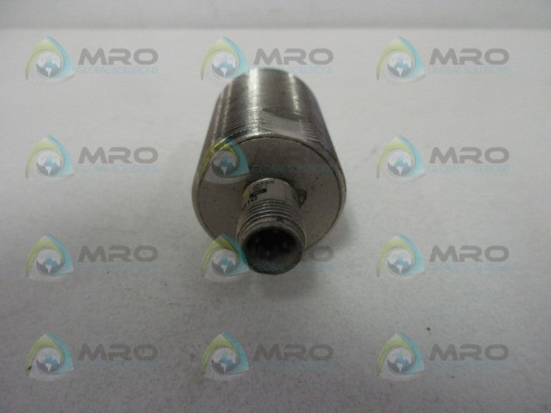 OMRON E2E-X10D1-M1G PROXIMITY SENSOR  UNMP