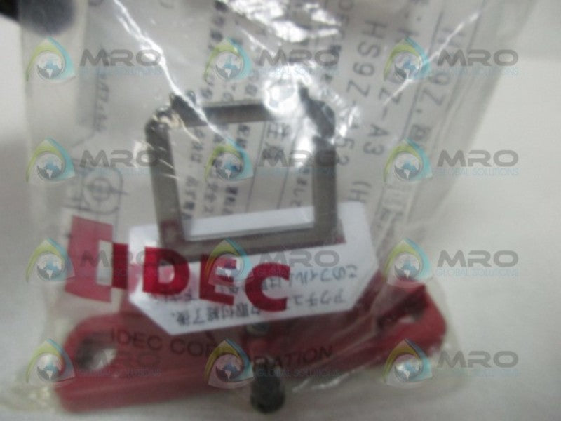IDEC HS9Z-A3 ACTUATOR KEY ADJUSTABLE TYPE * NEW ORIGINAL PACKAGE *