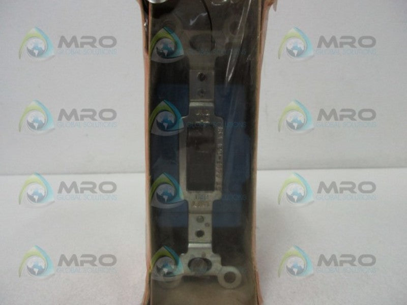 PASS & SEYMOR 15AC3 3-WAY SWITCH  NSMP