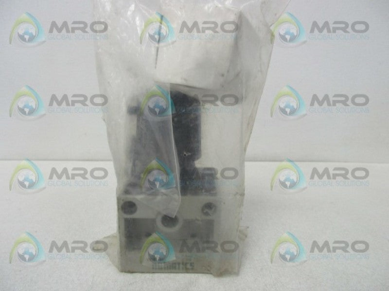 NUMATICS R22R-02G AIR REGULATOR * NEW IN FACTORY BAG *