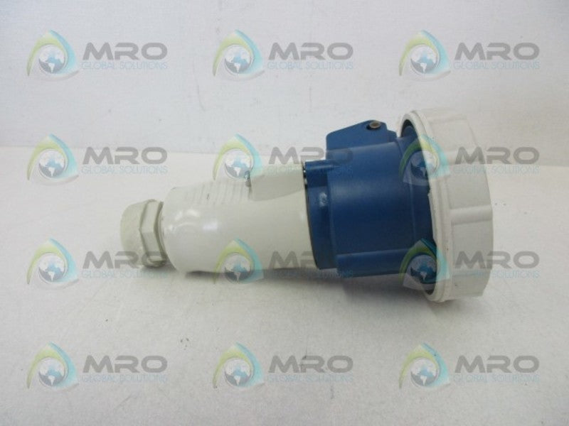 LEGRAND P17-56204 PLUG  UNMP