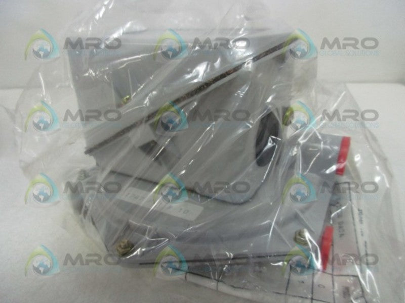 DELTA SERIES 310 PRESSURE DIFFERENCE SWITCH  NSMP