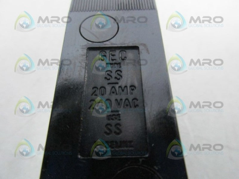 GEC BS88 TYPE SS FUSE HOLDER  UNMP