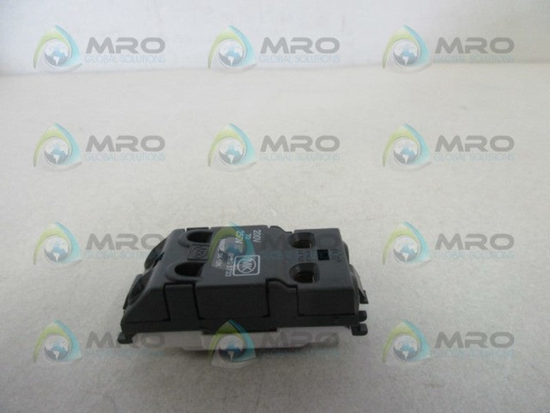 MK BS5733 SOCKET OUTLET  UNMP