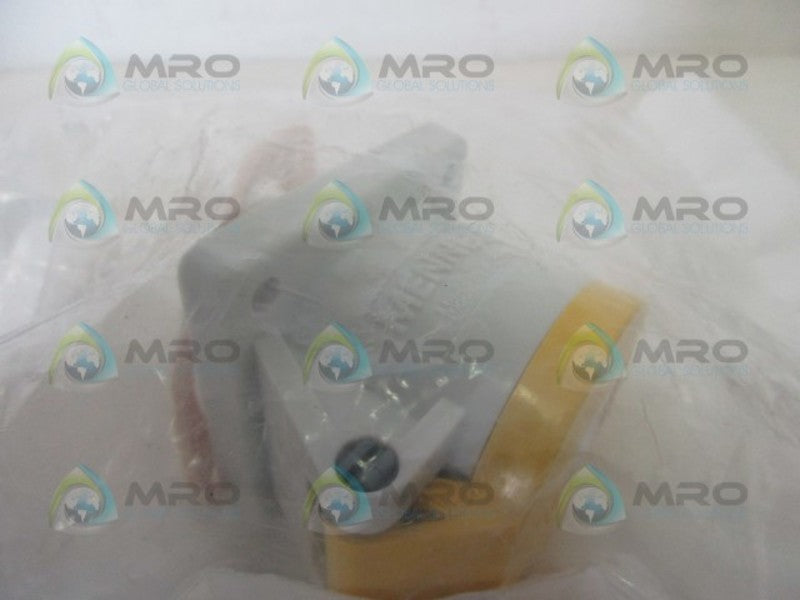 MENNEKES 1362RS SOCKET PANEL  NSMP