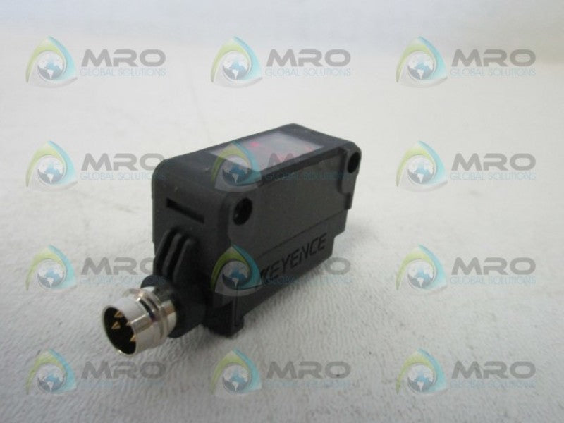 KEYENCE PZ-G62CN SENSOR  NSMP