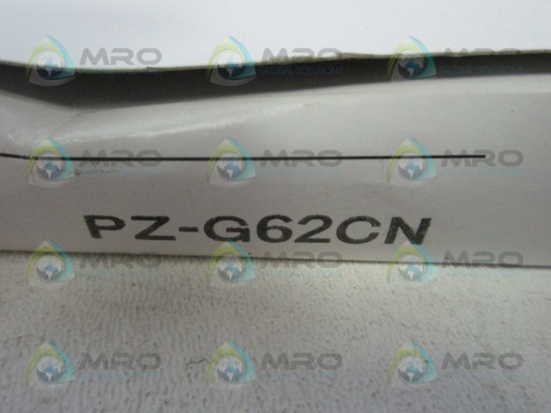 KEYENCE PZ-G62CN SENSOR  NSMP