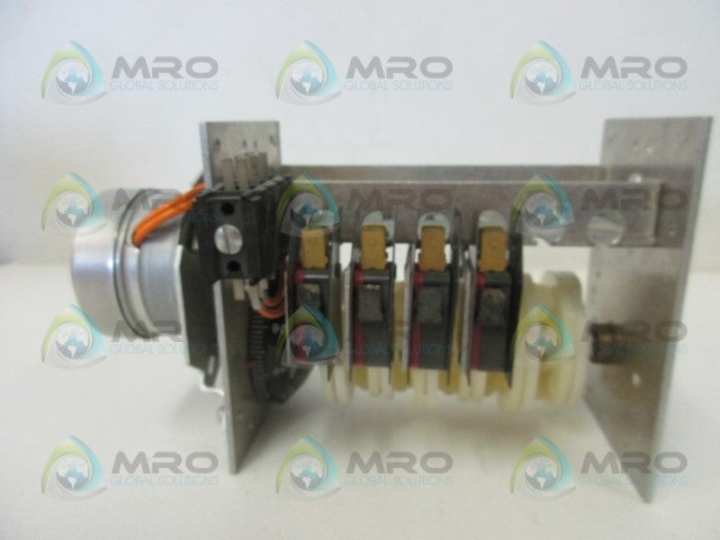 ATC 324C04A1CR1A01X CAM TIMER  UNMP