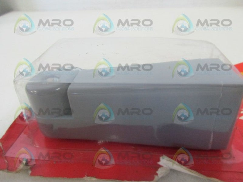 DO IT 561657 HEAVY DUTY SWIVEL BASE PHOTOCELL LAMP * NEW IN FACTORY BAG *