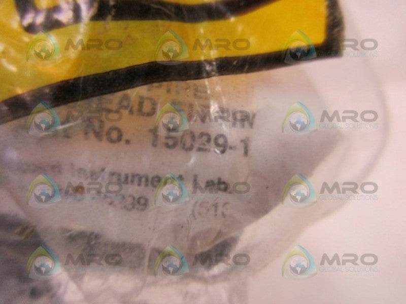 CLIPPARD 15029-1 1/8" PIPE BULKHEAD FITTING  NSMP