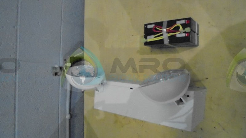 DUAL LITE LM401 MOUNTABLE LIGHT  NSMP