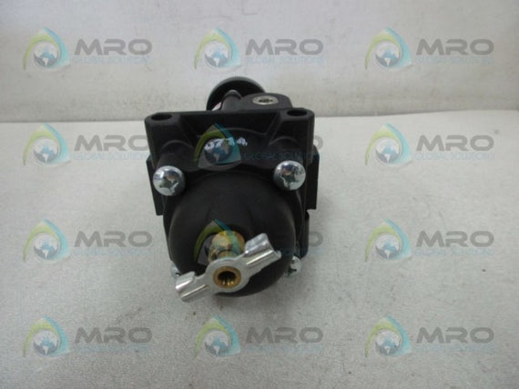 FAIRCHILD 65952NKG PNEUMATIC FILTER REGULATOR * NEW IN BOX *