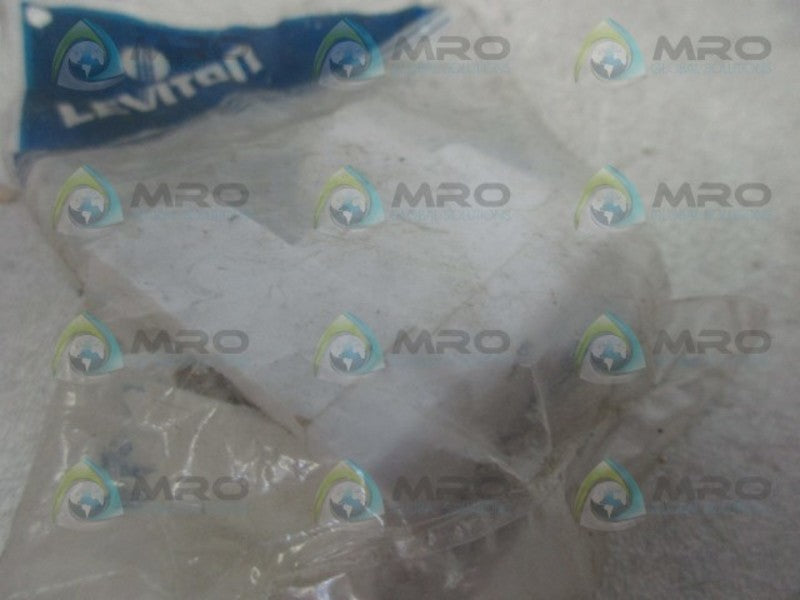 LEVITON 5C399 LAMP HOLDER * NEW IN FACTORY BAG *