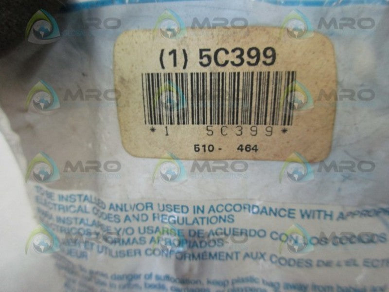 LEVITON 5C399 LAMP HOLDER * NEW IN FACTORY BAG *