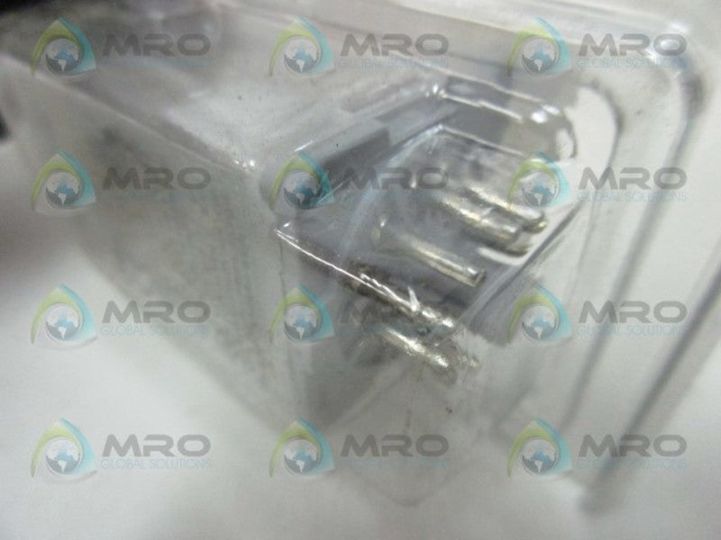 DAYTON 5YP85N OCTAL PUG IN RELAY * NEW IN ORIGINAL PACKAGE *