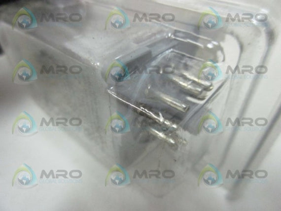 DAYTON 5YP85N OCTAL PUG IN RELAY * NEW IN ORIGINAL PACKAGE *
