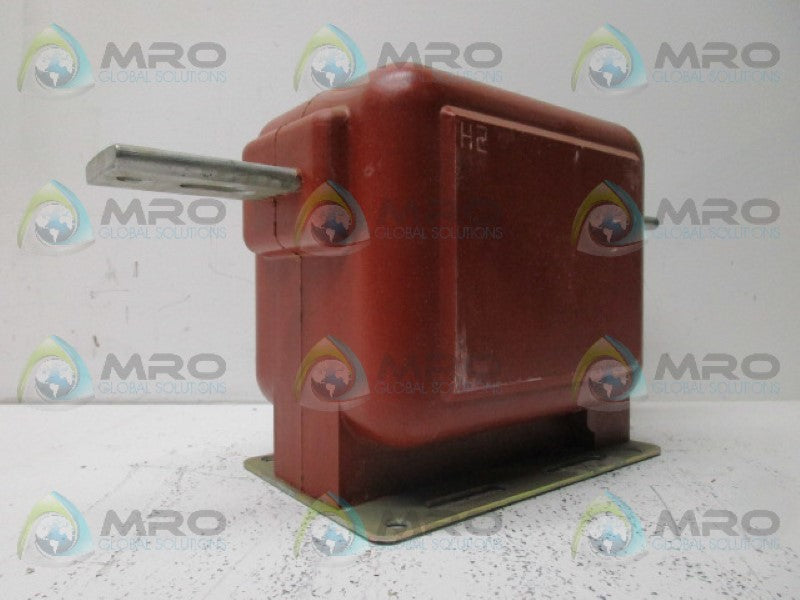 INSTRUMENT TRANSFORMERS CTW3-60-T100-401  RATIO 400:5 A * NEW NO BOX *