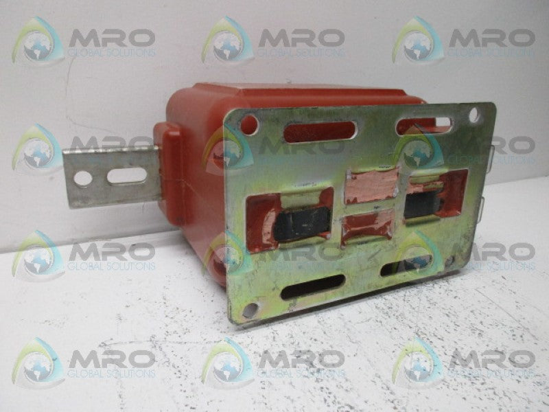 INSTRUMENT TRANSFORMERS CTW3-60-T100-401  RATIO 400:5 A * NEW NO BOX *