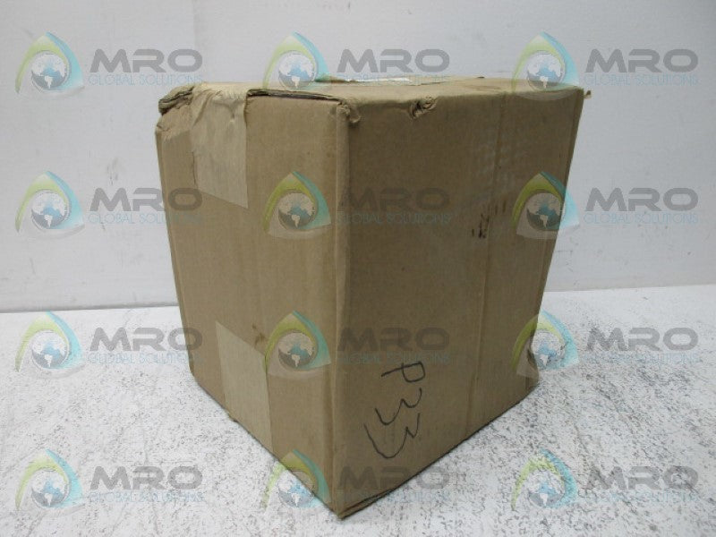 CROUSE HINDS P33 WIRE CLAMP GUARD * FACTORY SEALED *
