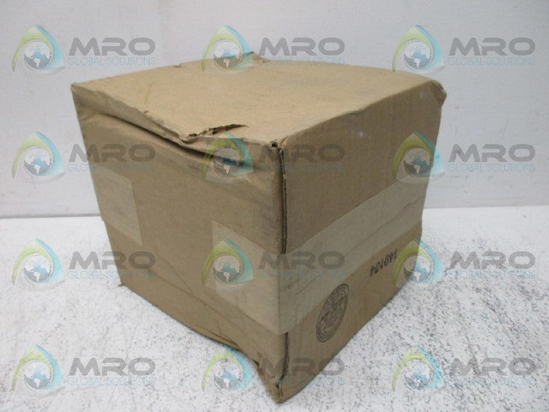 CROUSE HINDS P33 WIRE CLAMP GUARD * FACTORY SEALED *