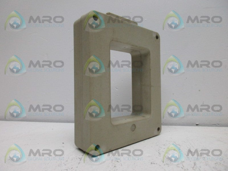 INSTRUMENT TRANSFORMER 560-801 CURRENT TRANSFORMER RATIO 800:5A *NEW NO BOX*